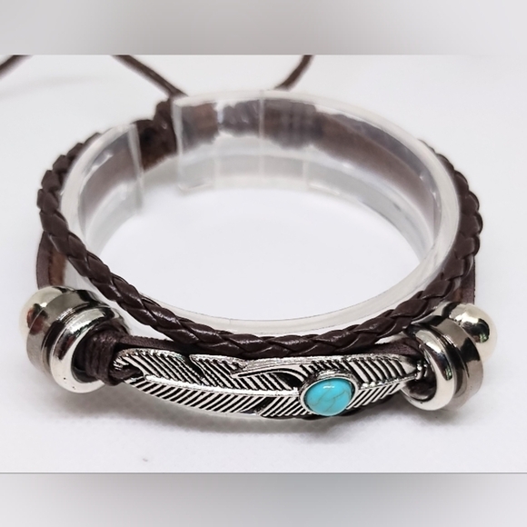 Men's Bracelet Leather Braided Feather Turquoise Brown New f27 - Picture 1 of 1